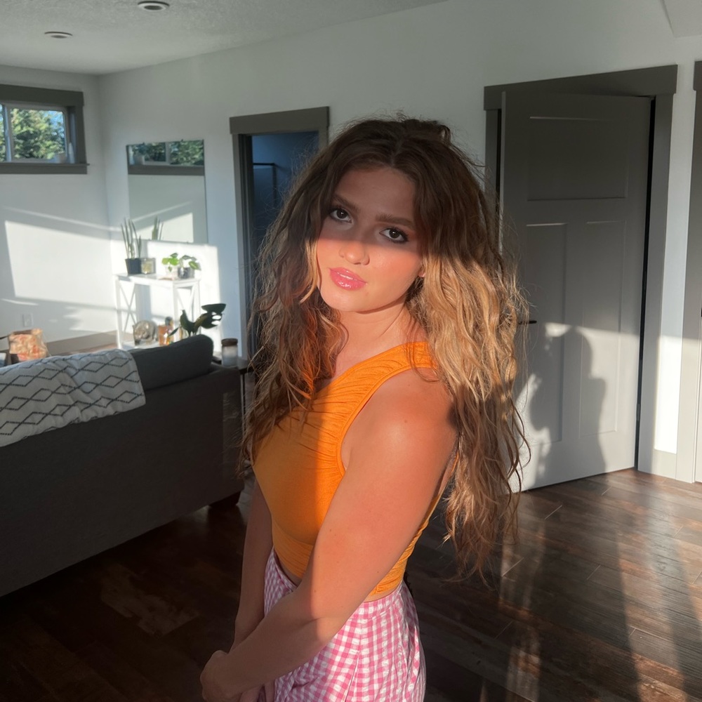 Orange top one sleeve